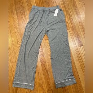 .cozy earth BRAND NEW.